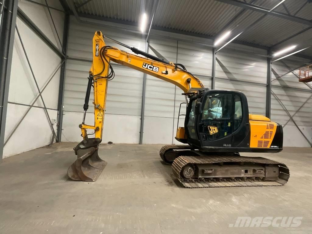 JCB JS 130 LC 4F Гусеничные экскаваторы