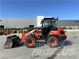 Kubota R065W Фронтальные погрузчики