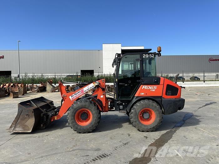 Kubota R065W Фронтальные погрузчики