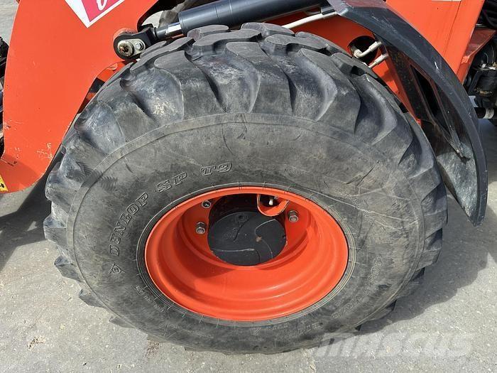 Kubota R065W Фронтальные погрузчики
