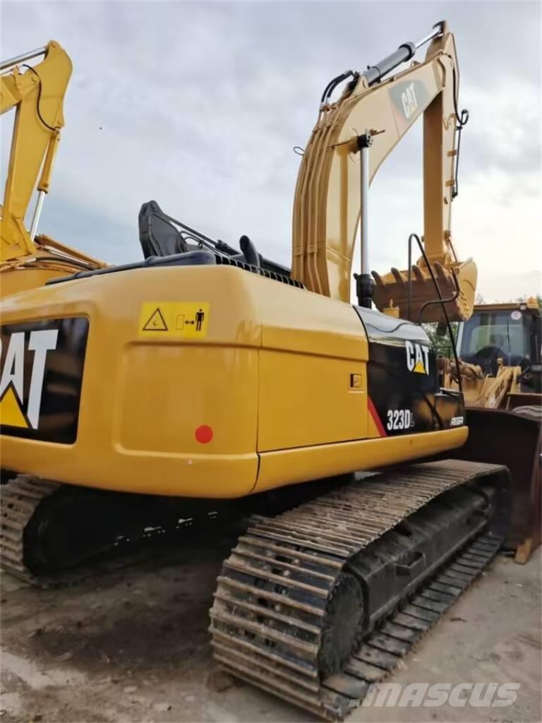 CAT 323 GC Гусеничные экскаваторы