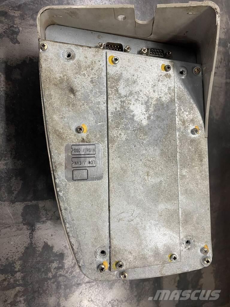 Liebherr A934C Коммерческий транспорт - Другие