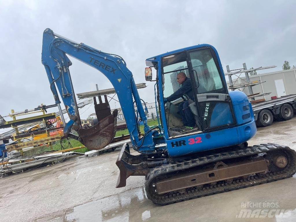 Terex HR 32 Малые экскаваторы 7т-12т
