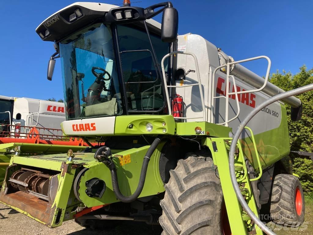 CLAAS LEXION 560 Зерноуборочные комбайны