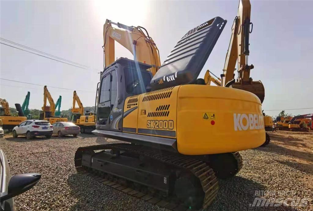 Kobelco SK 200-8 Гусеничные экскаваторы