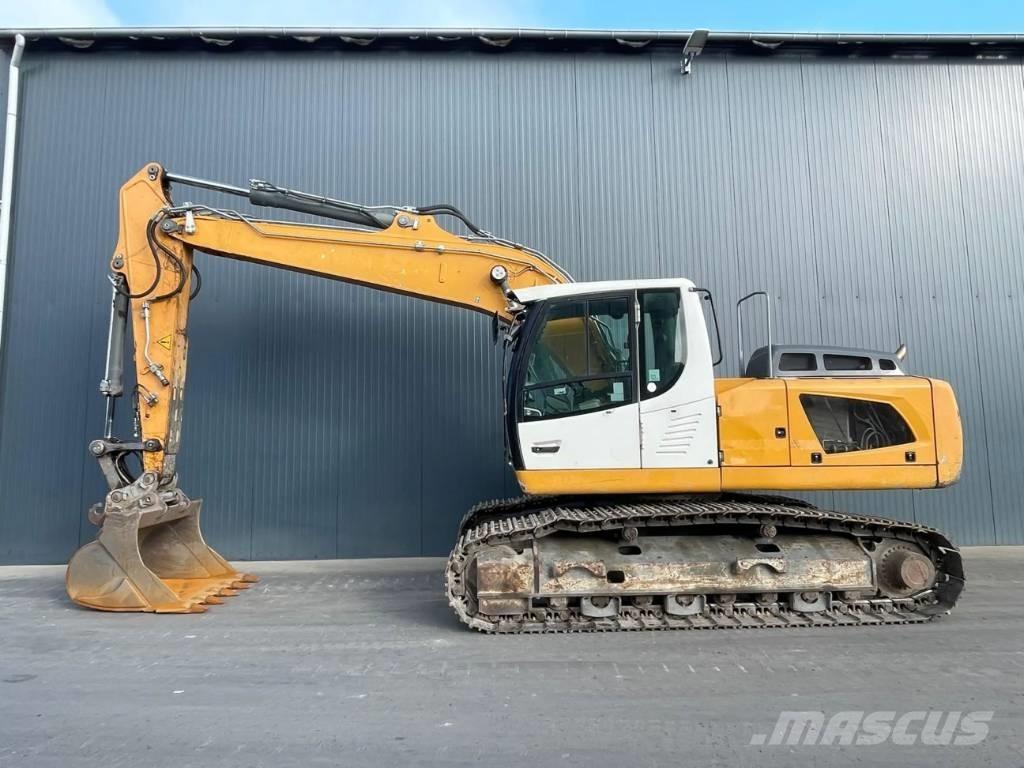 Liebherr R922 SLC Гусеничные экскаваторы