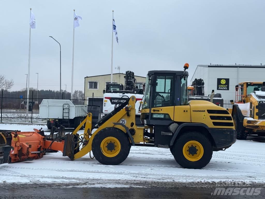 Yanmar V 120 Фронтальные погрузчики