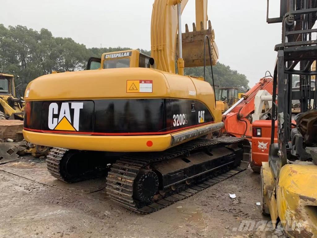 CAT 320C Гусеничные экскаваторы