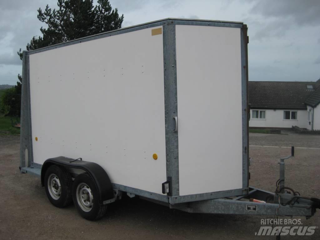 Ifor Williams BV105 Прицепы-фургоны