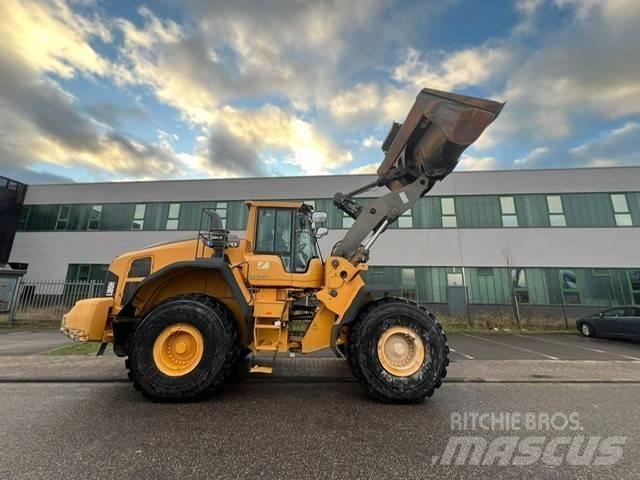 Volvo 180 H Фронтальные погрузчики