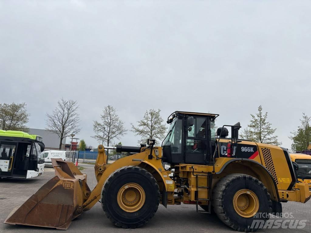 CAT 966 K Фронтальные погрузчики