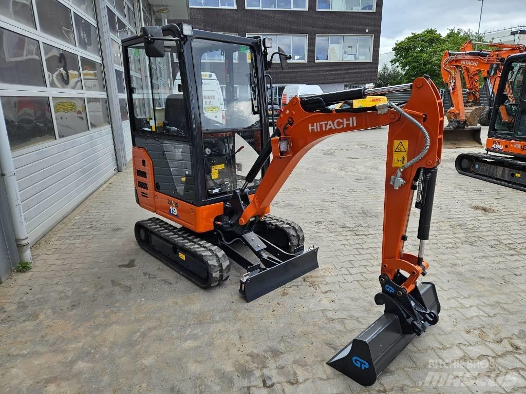 Hitachi ZX19-6 Мини-экскаваторы