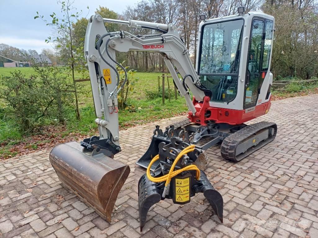 Takeuchi TB 225 Мини-экскаваторы