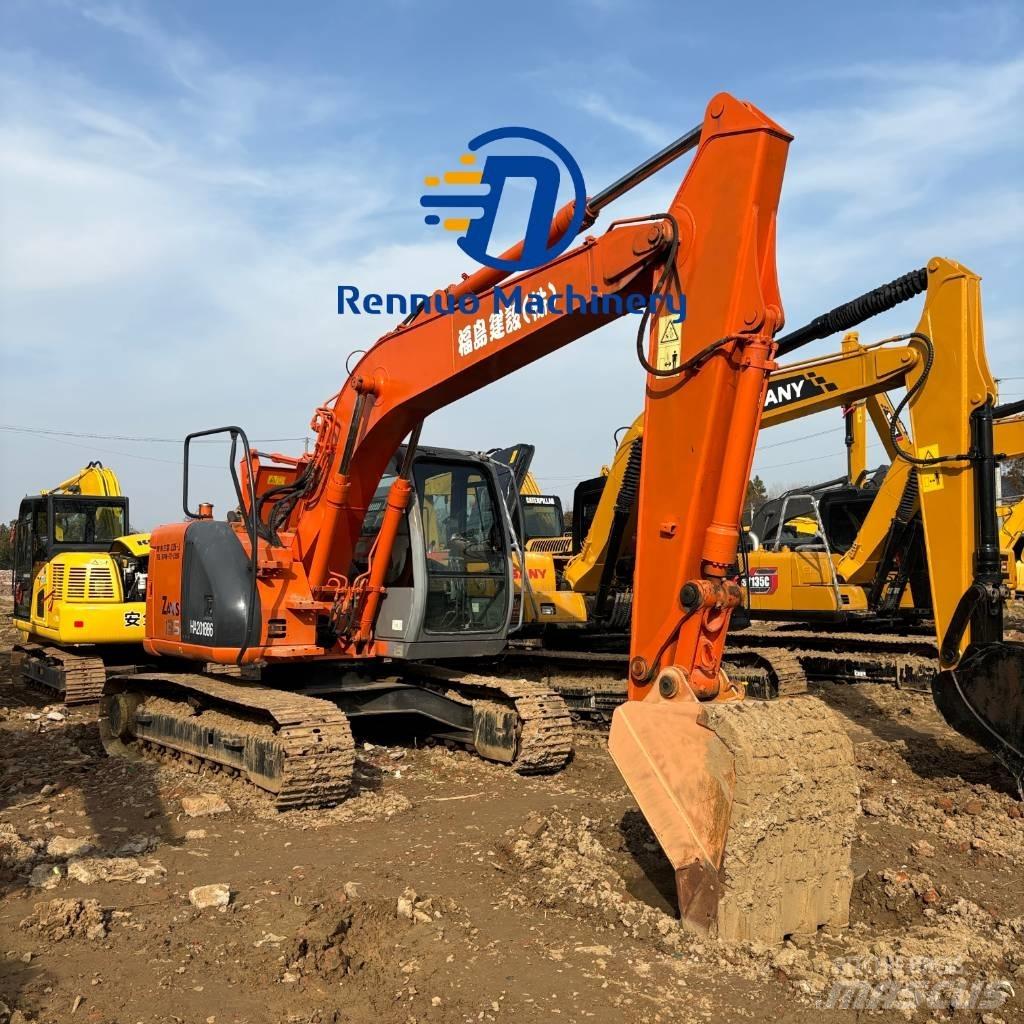 Hitachi ZX 135 US Гусеничные экскаваторы