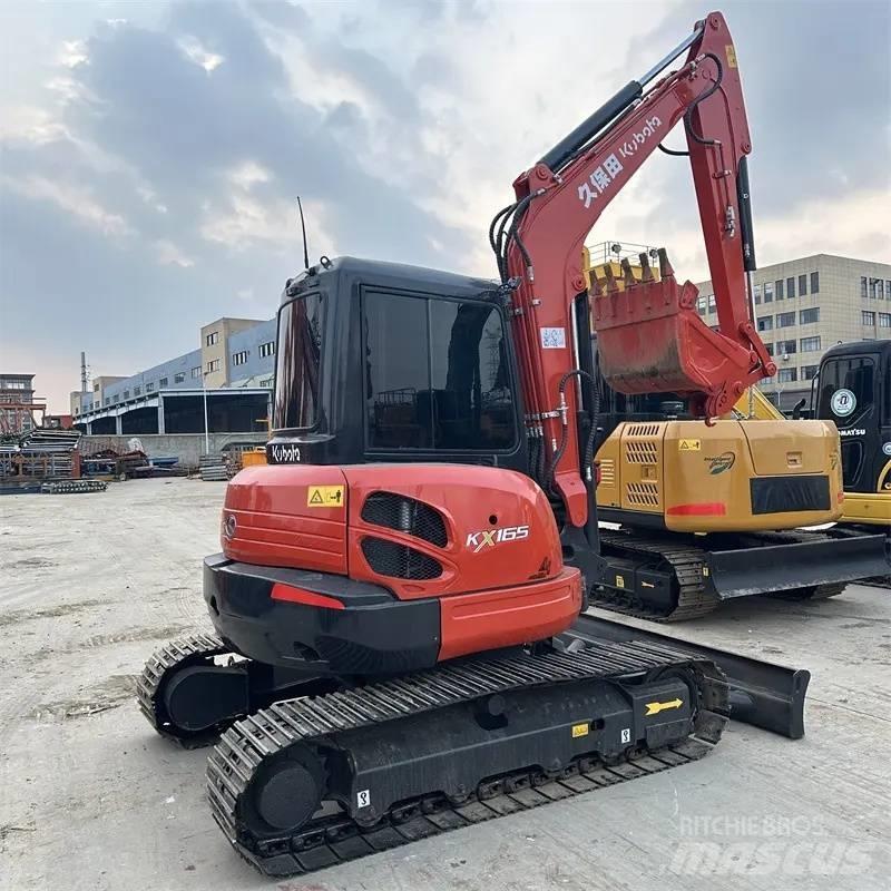 Kubota KX165 Гусеничные экскаваторы