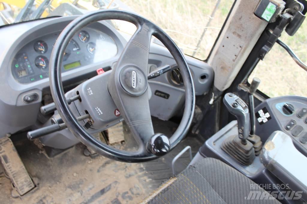 Komatsu WA 380-6 Фронтальные погрузчики