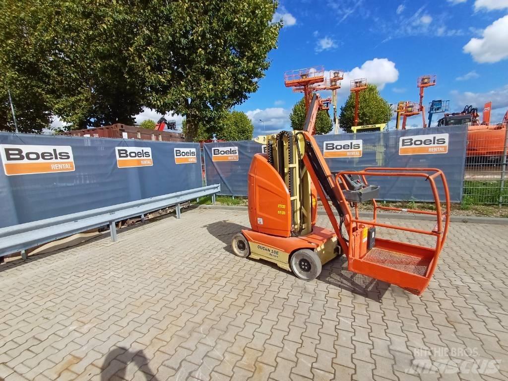 JLG Toucan 10E Вертикальные мачтовые подъемники