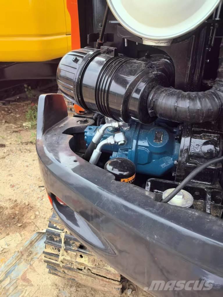 Doosan DX 60 Гусеничные экскаваторы