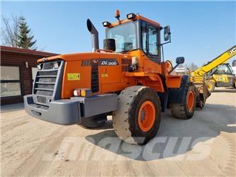 Doosan DL 200 Фронтальные погрузчики