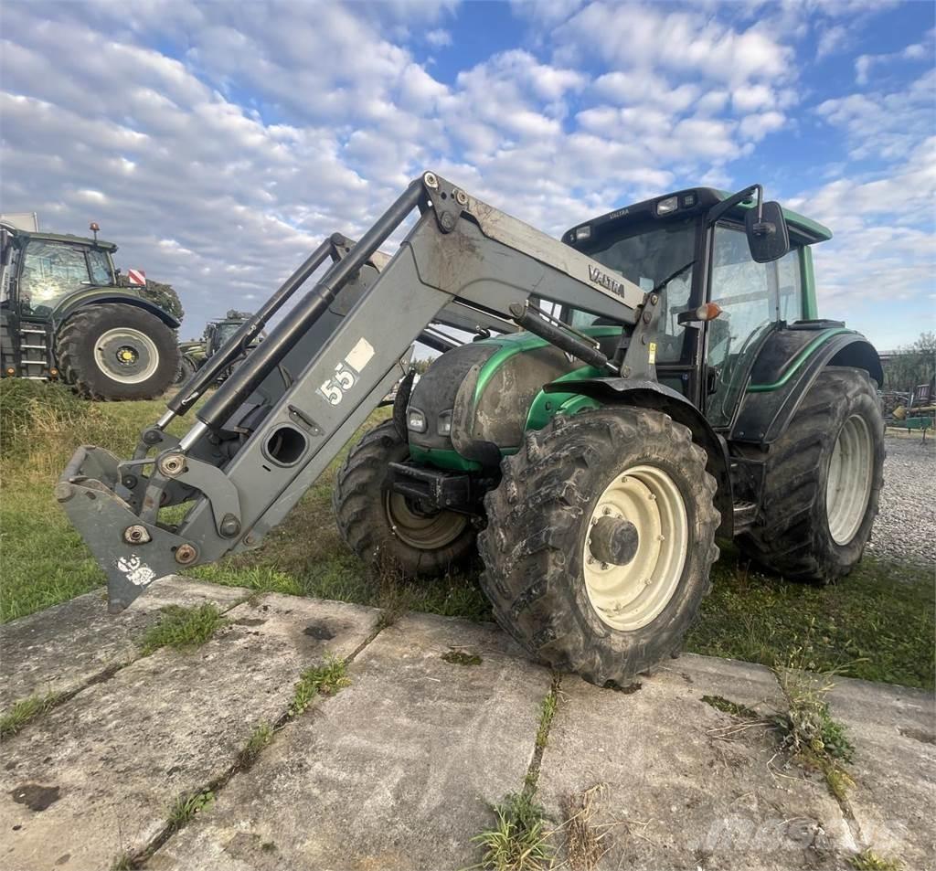 Valtra N 141 H Трактора
