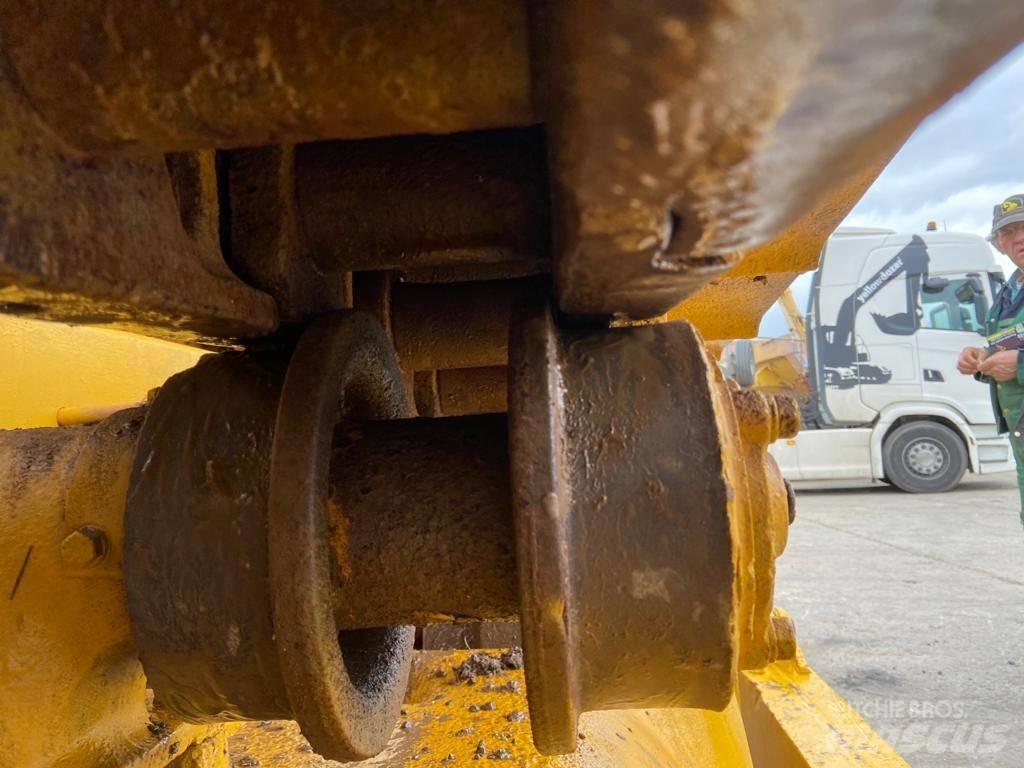 CAT D 8 Гусеничные бульдозеры