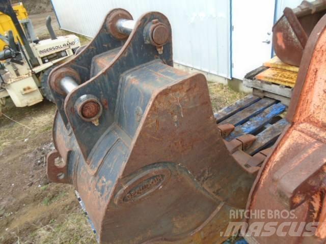 Komatsu PC 200 LC-8 Гусеничные экскаваторы