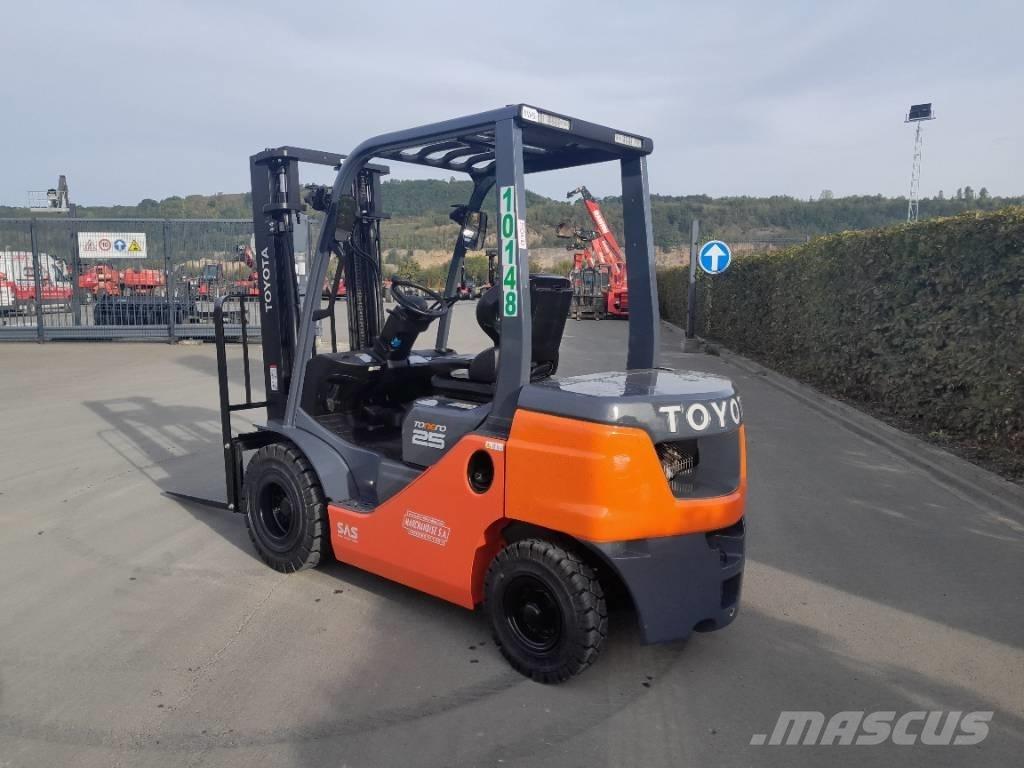 Toyota 52-8 FDF 25 Дизельные погрузчики