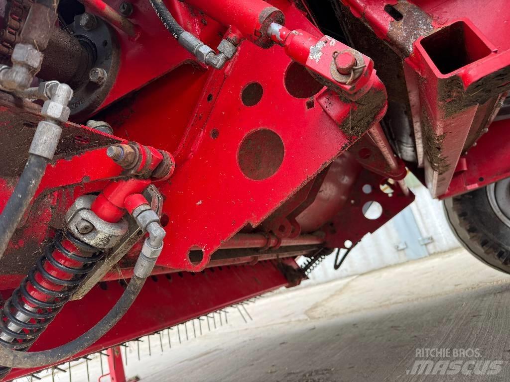 Lely Welger RP445 Рулонные пресс-подборщики