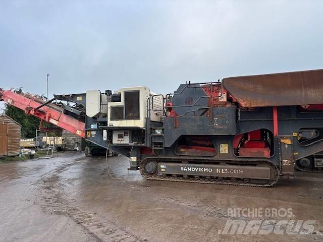 Sandvik QJ341 Мобильные дробилки