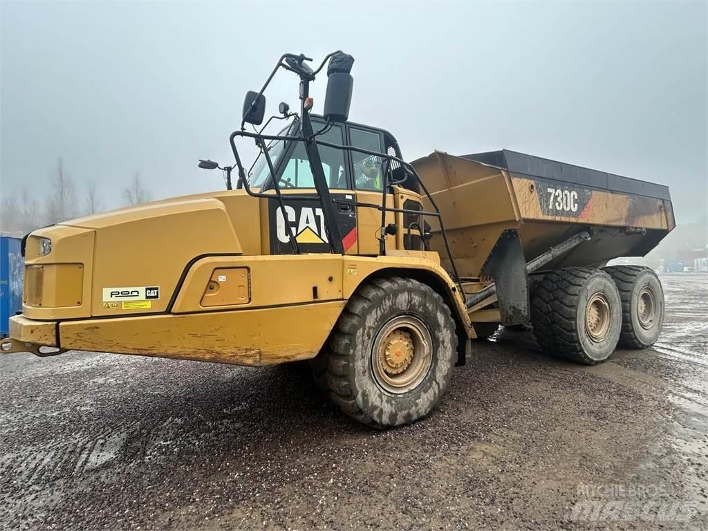 CAT 730 C Шарнирно-сочленённые самосвалы