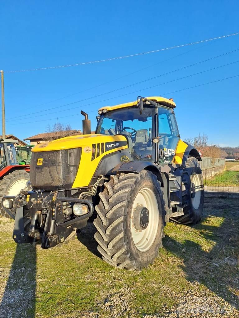 JCB Fastrac 8250 Трактора