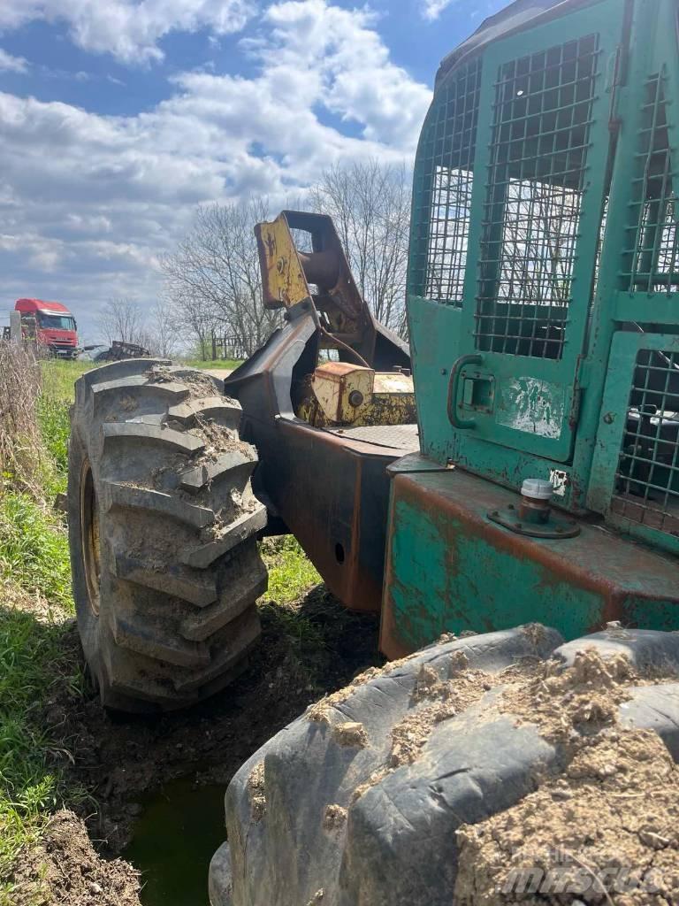 Timberjack 240A Трелевочные трактора