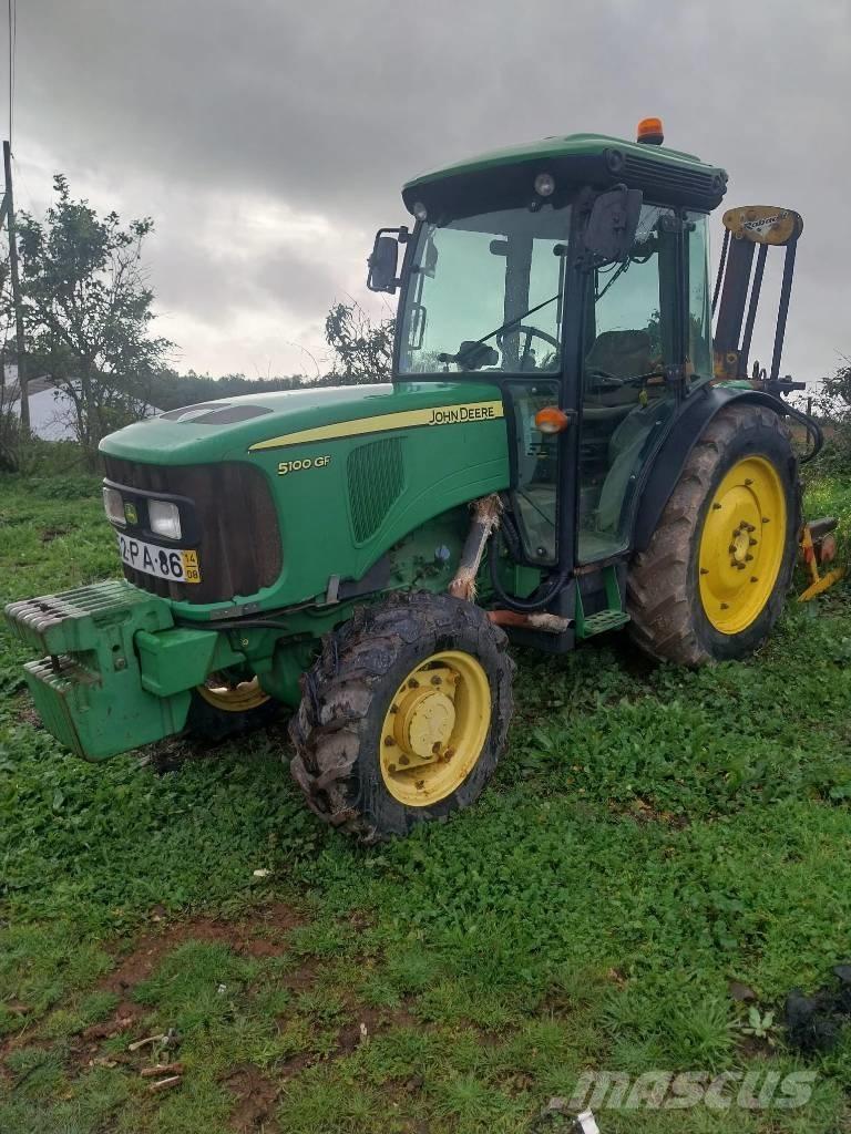 John Deere 5075 E Трактора