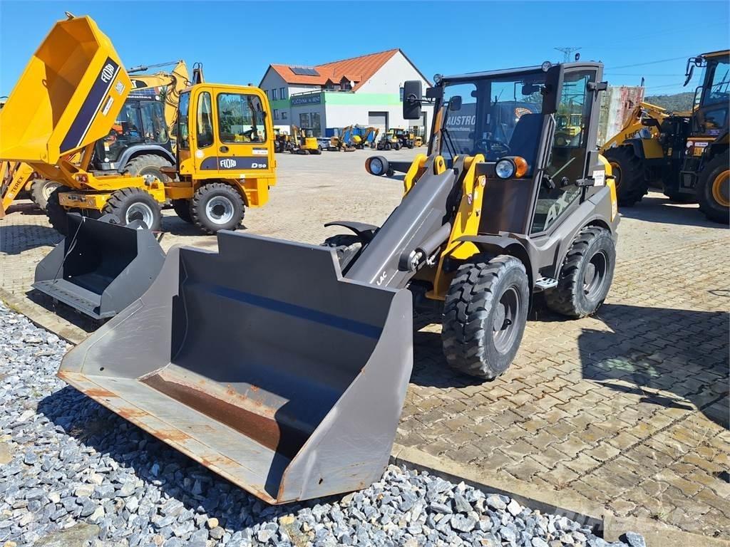 Mecalac AX1000 4X4 Строительная техника - Другие