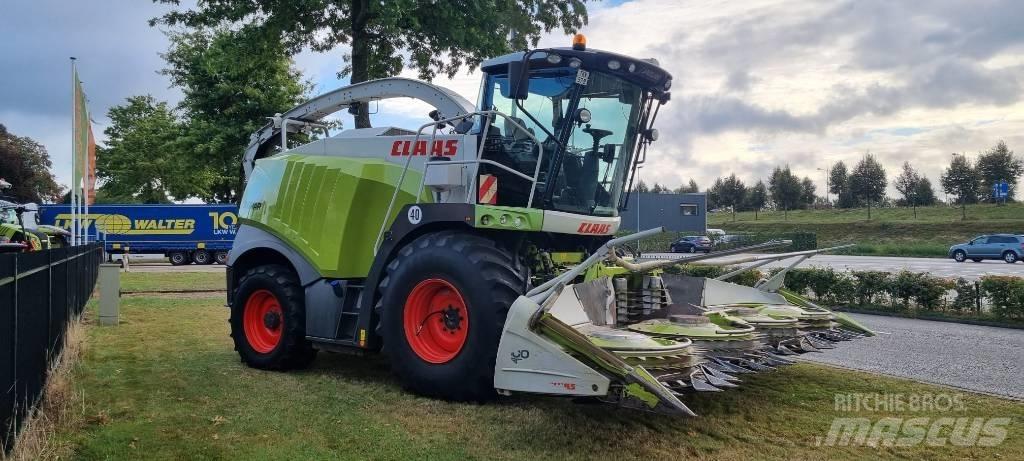 CLAAS Orbis 600 Самоходные кормоуборочные комбайны