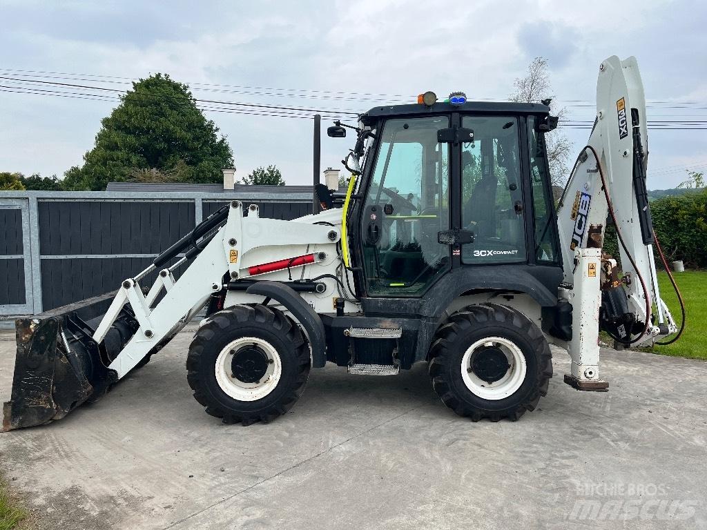 JCB 3CX Экскаваторы-погрузчики