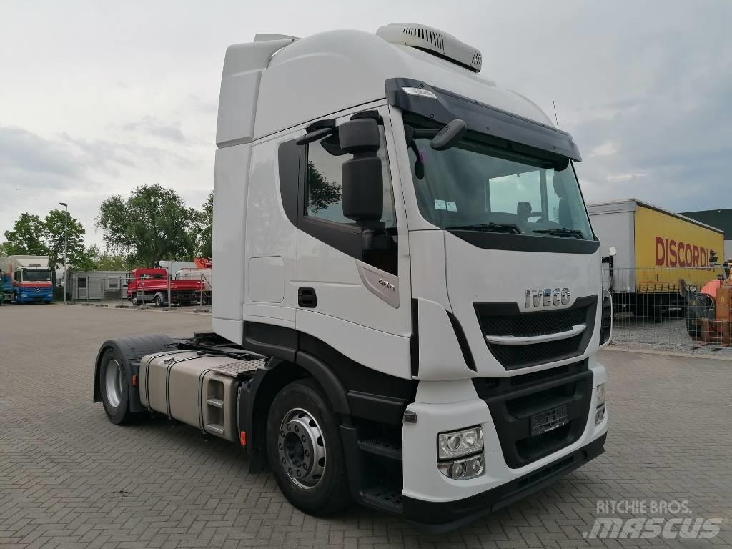 Iveco AS440ST/P Седельные тягачи