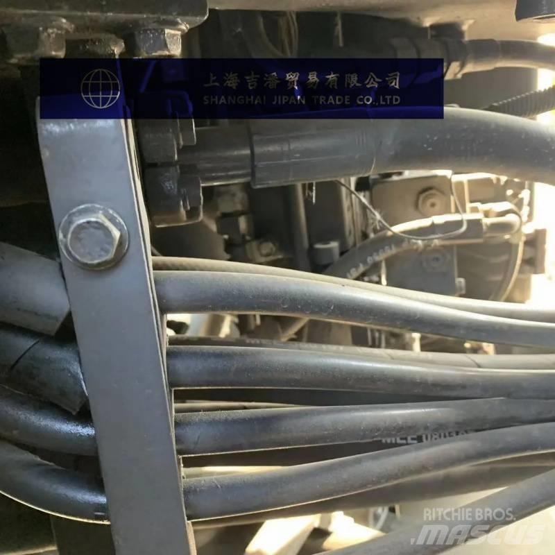Komatsu WA 380 Фронтальные погрузчики
