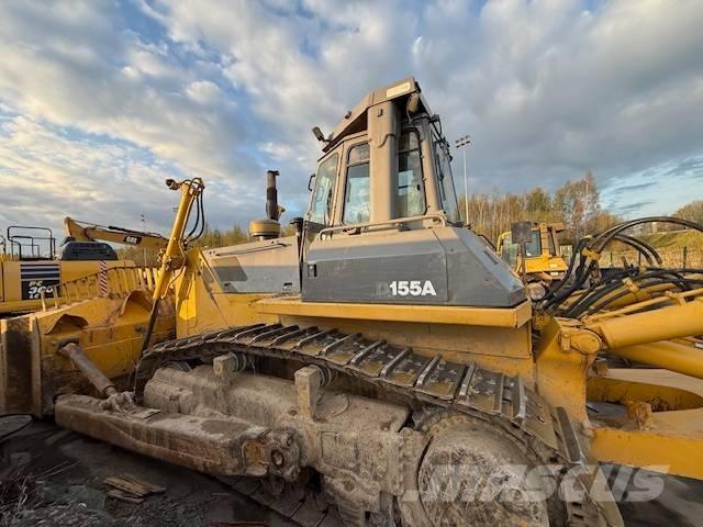 Komatsu D 155 A-3 Гусеничные бульдозеры