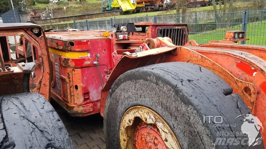 Sandvik LH 208 L Подземные погрузчики