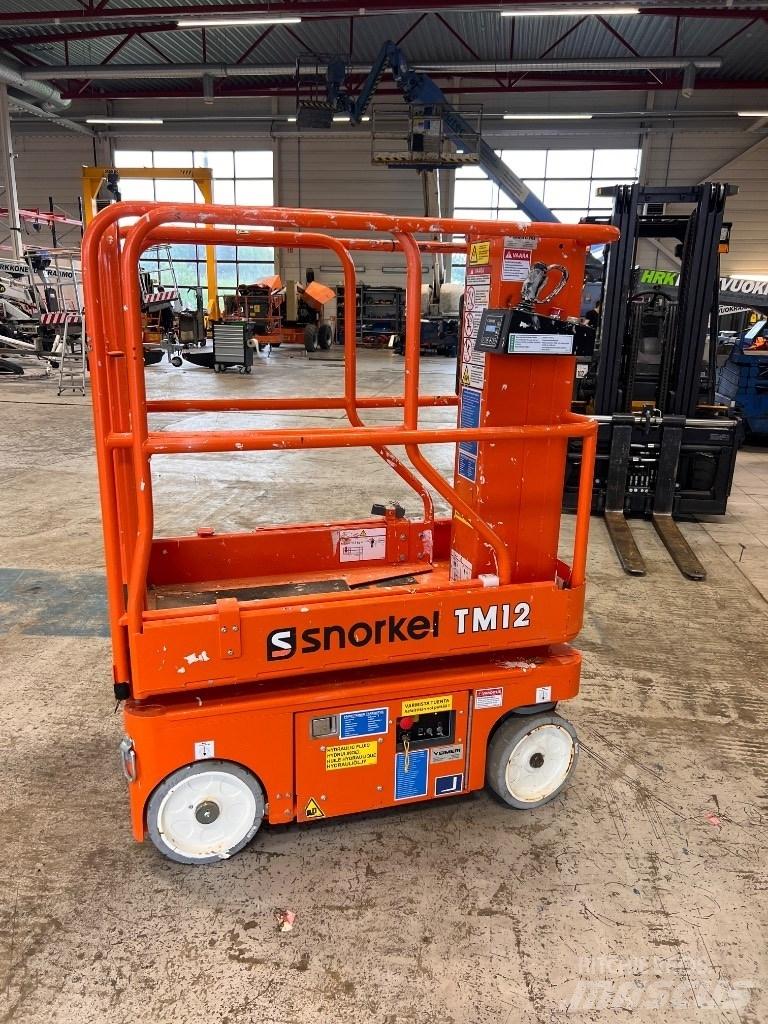 Snorkel TM 12 Вертикальные мачтовые подъемники