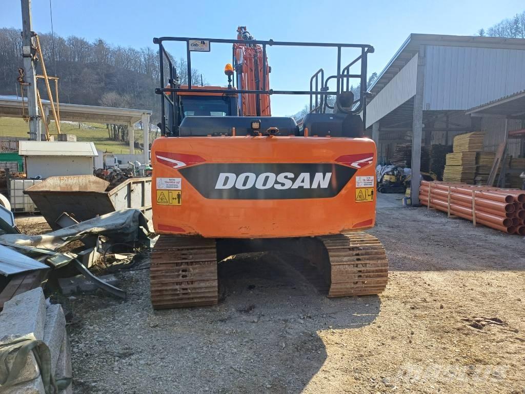 Doosan DX140LC-7 Гусеничные экскаваторы