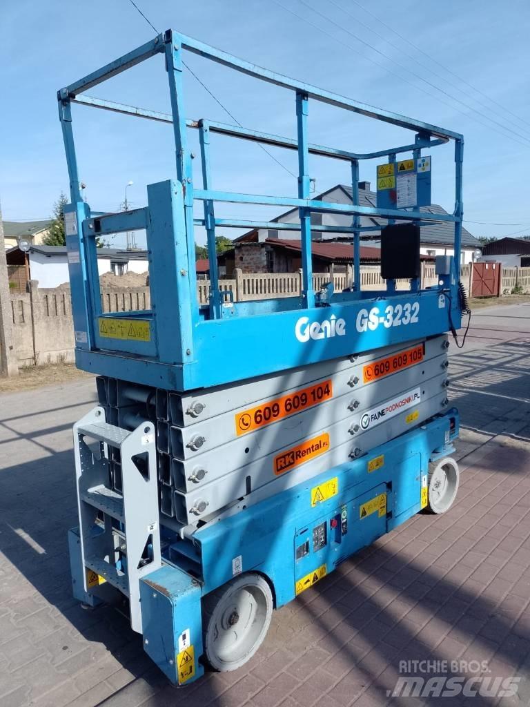 Genie GS-3232 Ножничные подъемники