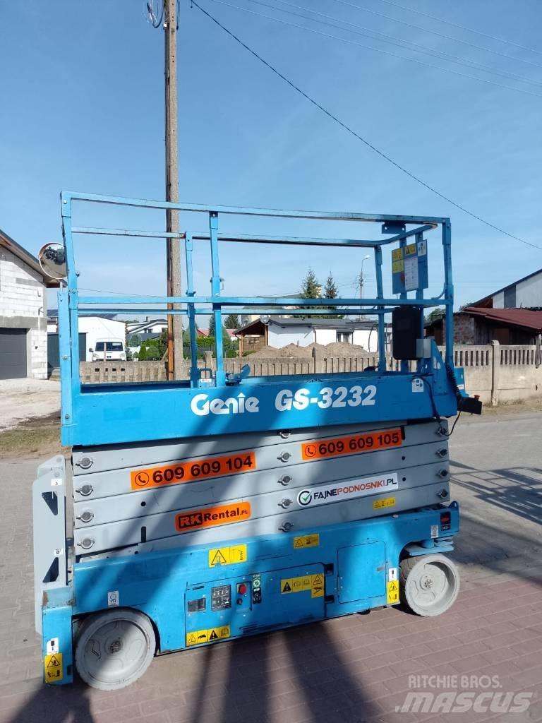 Genie GS-3232 Ножничные подъемники