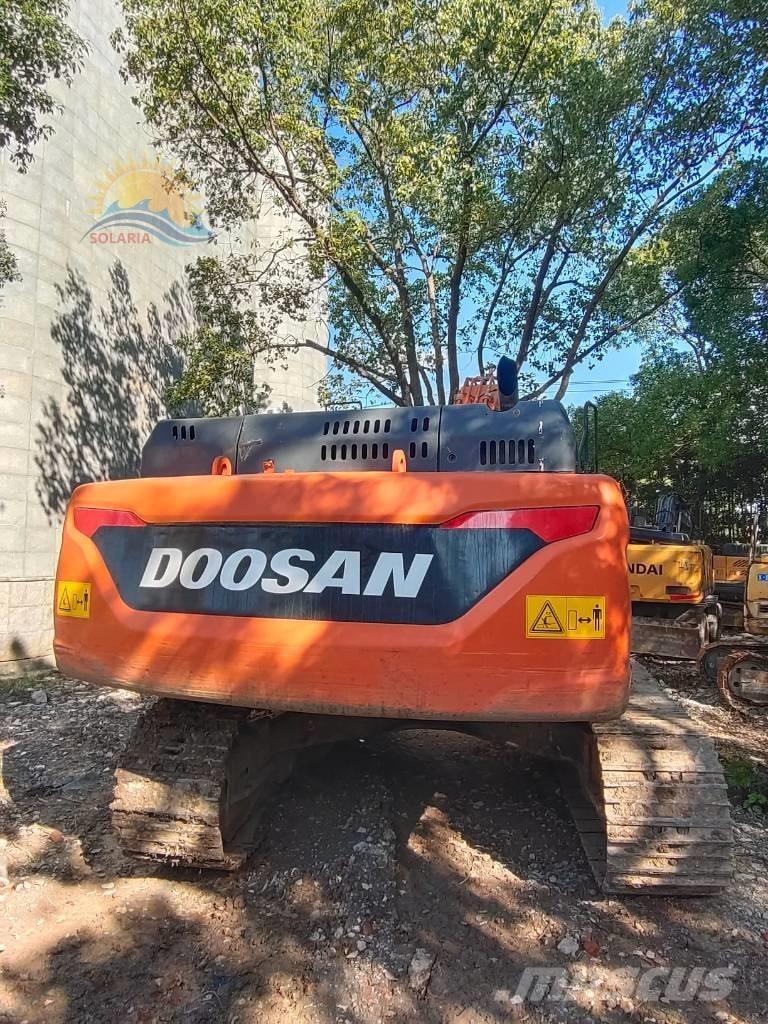 Doosan DX 300 LC Гусеничные экскаваторы