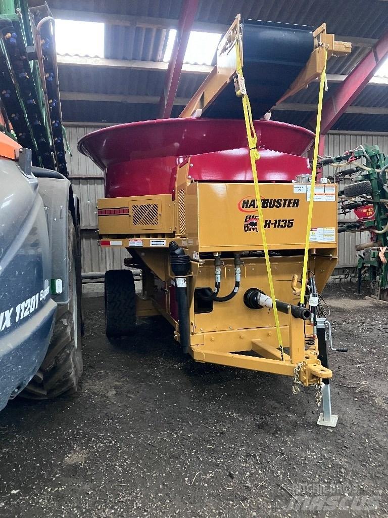 Haybuster H1135 Измельчители тюков