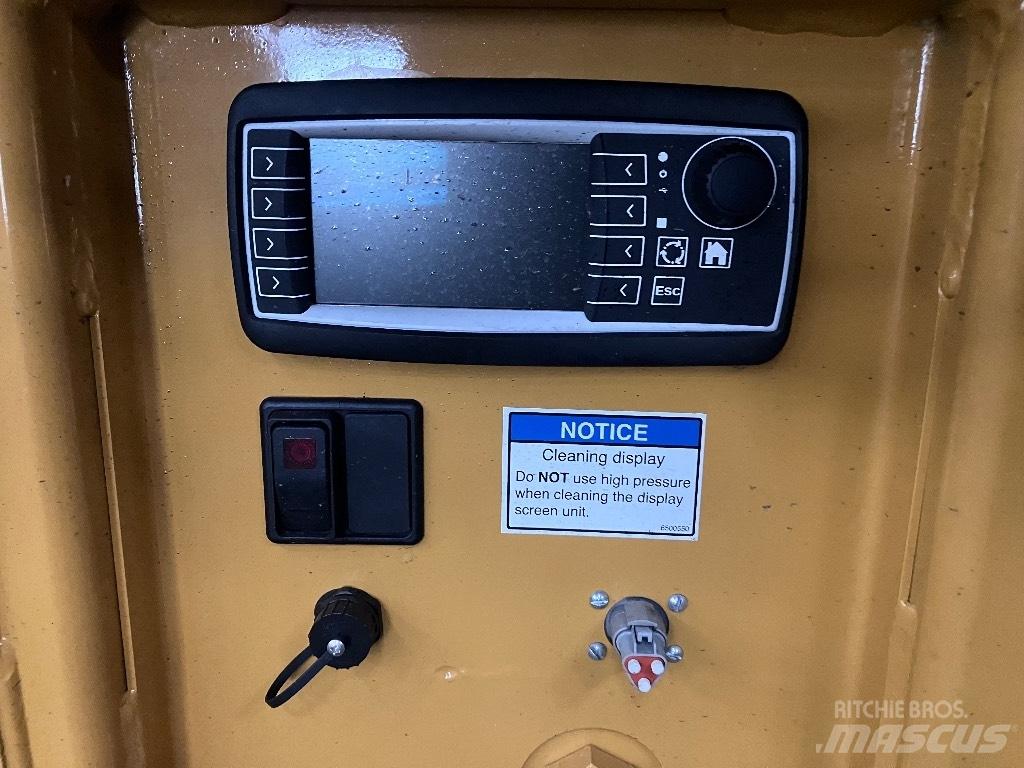 Haybuster H1135 Измельчители тюков