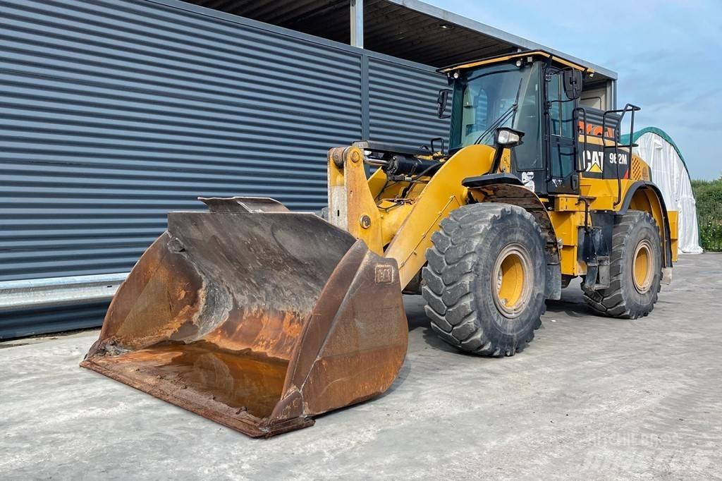 CAT 962M Фронтальные погрузчики