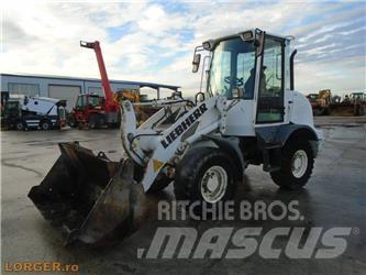 Liebherr L 506 Фронтальные погрузчики