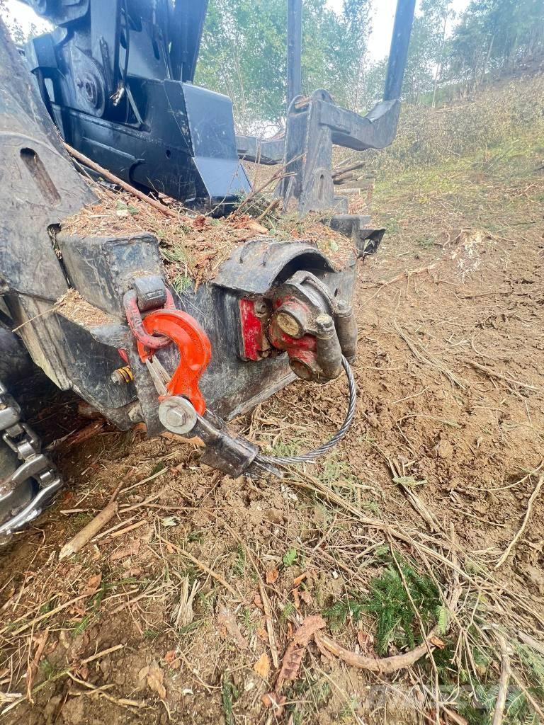 Komatsu 855 Форвардеры